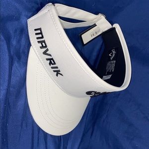 A golf hat